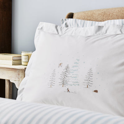 Snowy Cottage Bedding Set